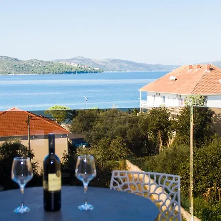 21 A Апартаменти *