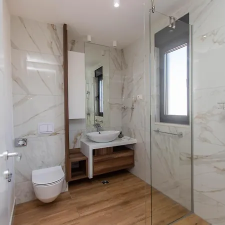 Апартаменти 21 A *